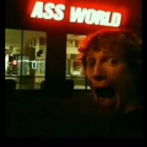 Meet your Posher, Moises